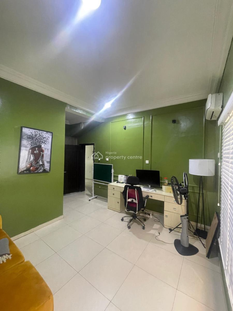 Fully Serviced 3 Bedroom Apartment + Bq, Ikate Elegushi, Lekki, Lagos, Flat / Apartment for Rent