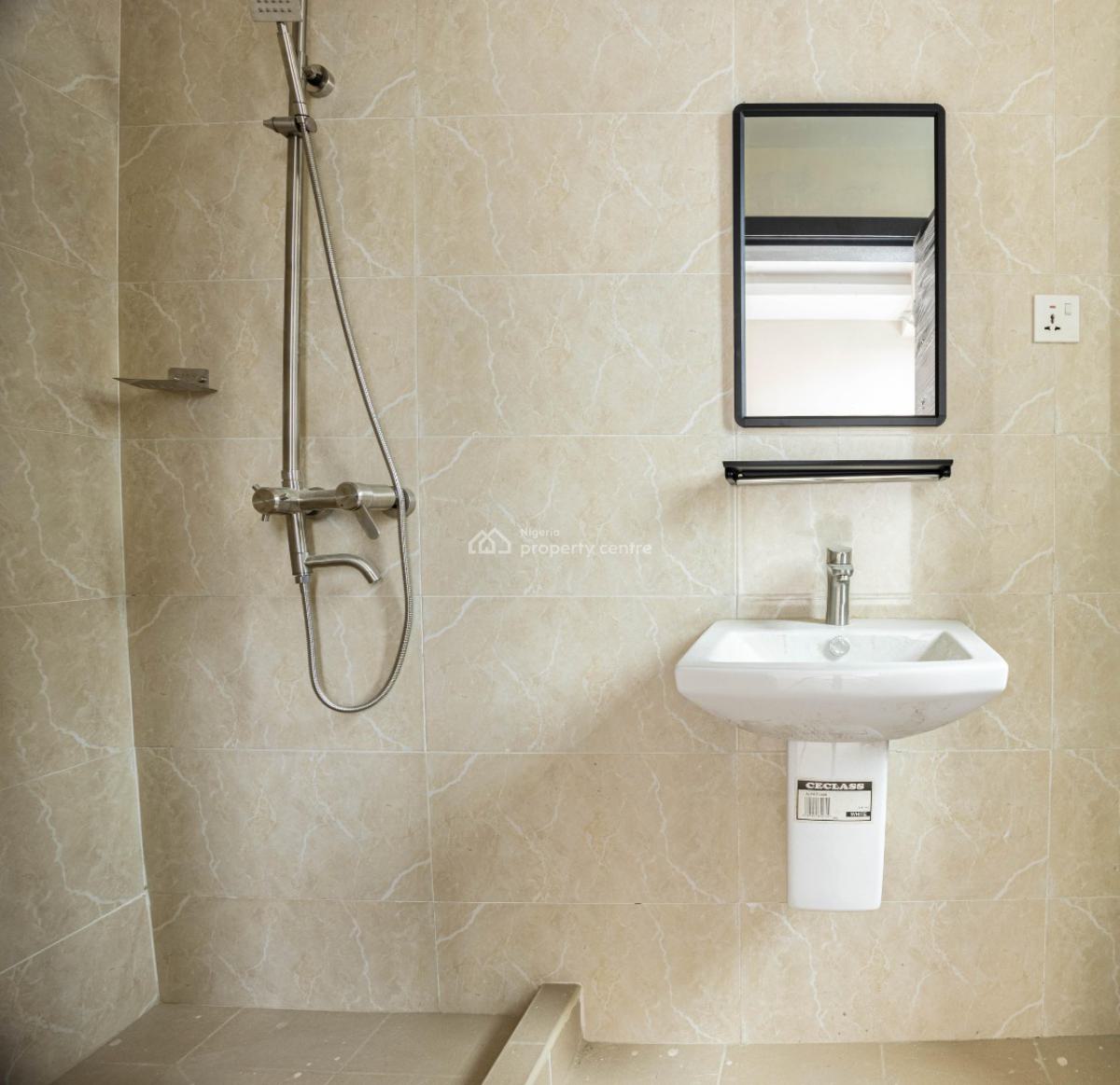 3 Bedroom Apartment with Bq, Lekki Phase 1, Lekki, Lagos, Flat / Apartment for Rent