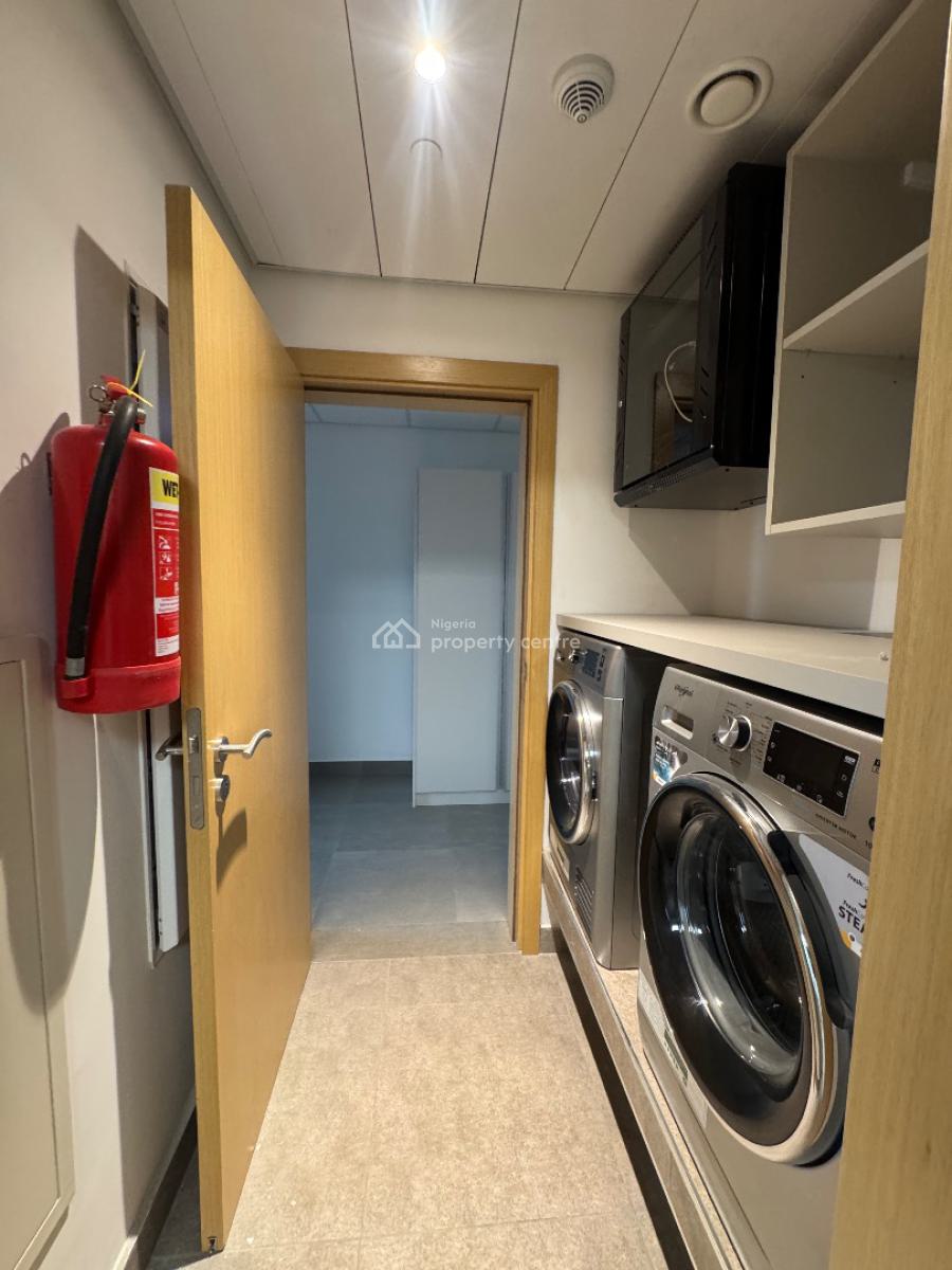 Premium Three (3) Bedroom Apartment with Pool, Gym Lounge, Victoria Island (vi), Lagos, Flat / Apartment for Rent