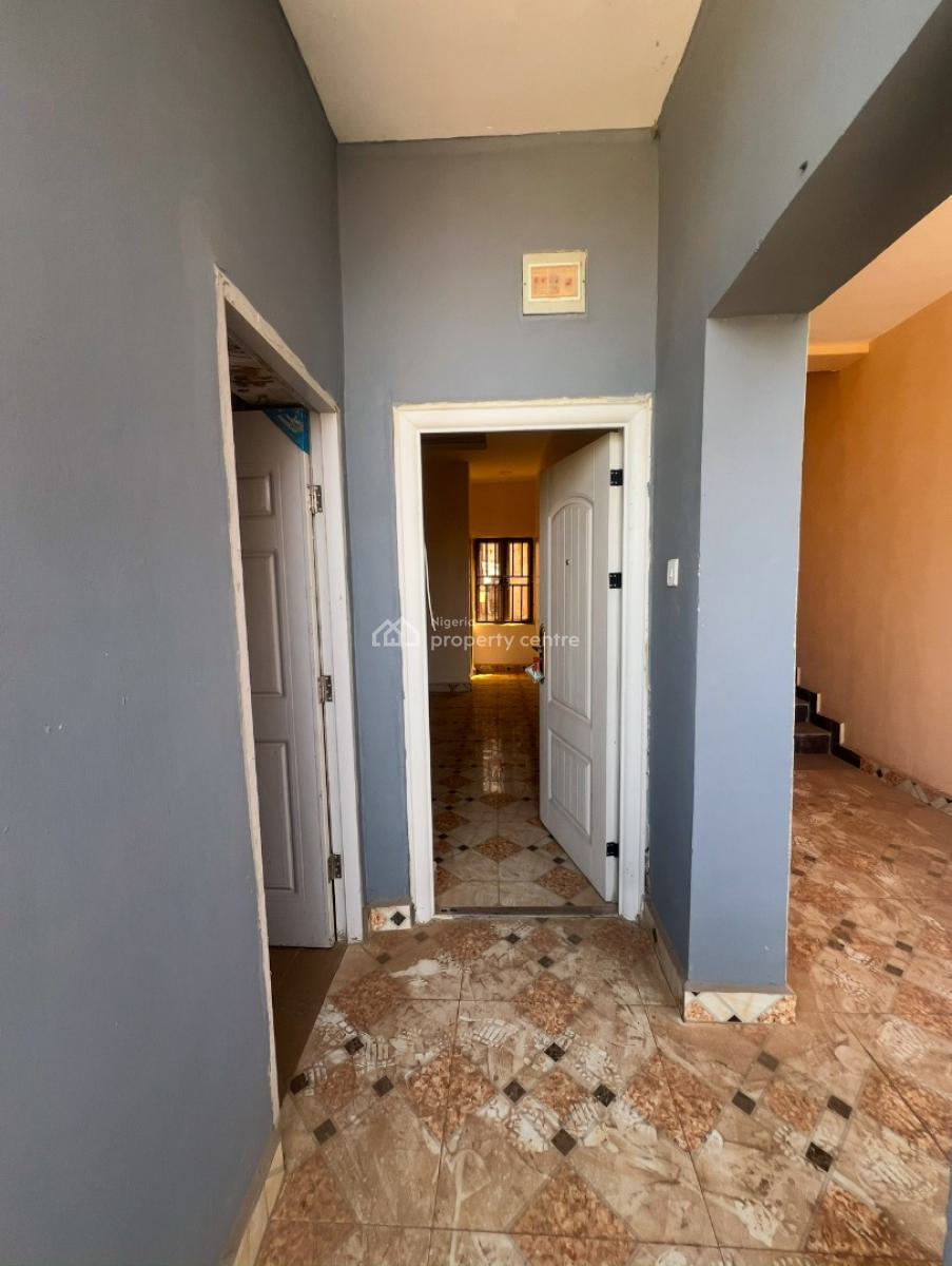 6 Unit of 2 Bedroom Apartment and 3 Units of 3 Bedroom Apartment, Durumi, Abuja, Block of Flats for Sale