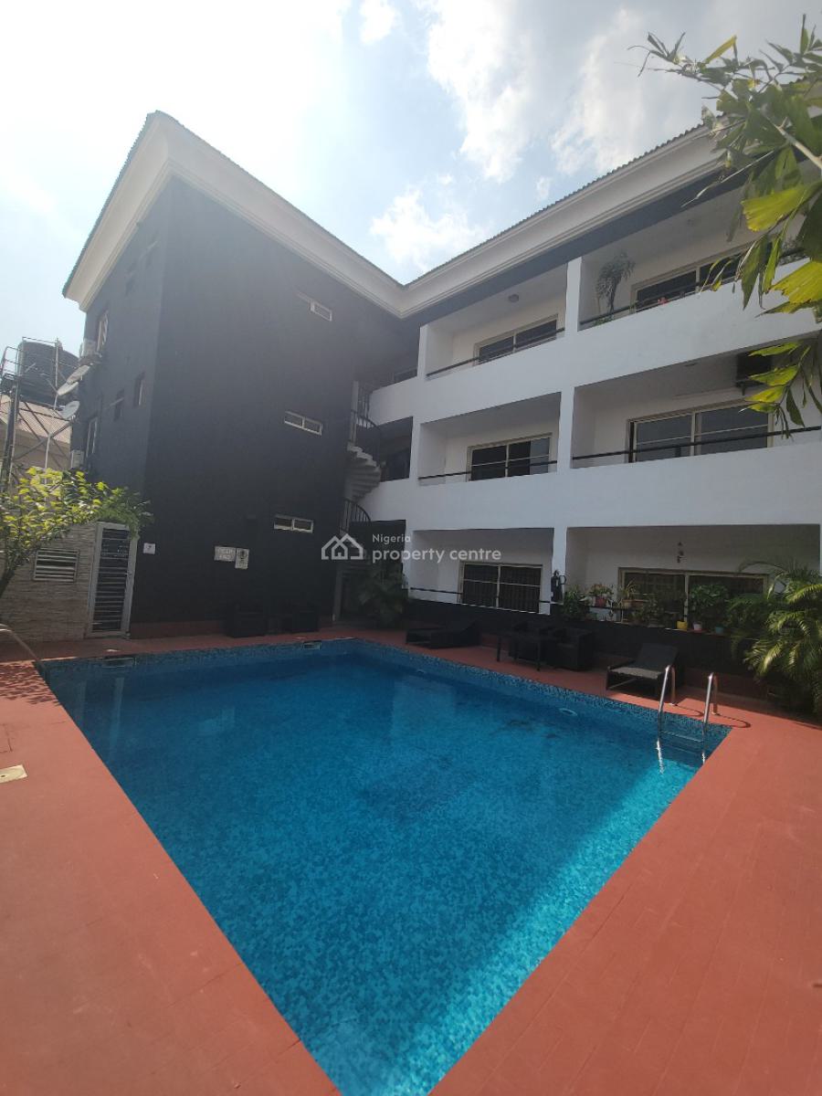 Fully Serviced 3bedroom Flat in Lekki Phase 1, Lekki Phase 1, Lekki, Lagos, Flat / Apartment for Rent