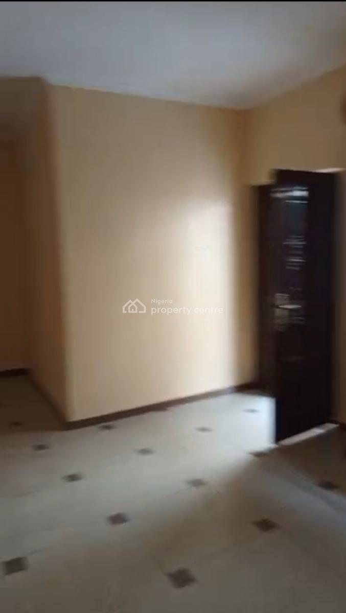 Nicely Renovated Decent 3 Bedrooms Ground Flat All Rooms Ensuite Wit, in a Gated Close By Deeperlife Hq @ Ifako Gbagada, Gbagada Phase 1, Gbagada, Lagos, Flat / Apartment for Rent