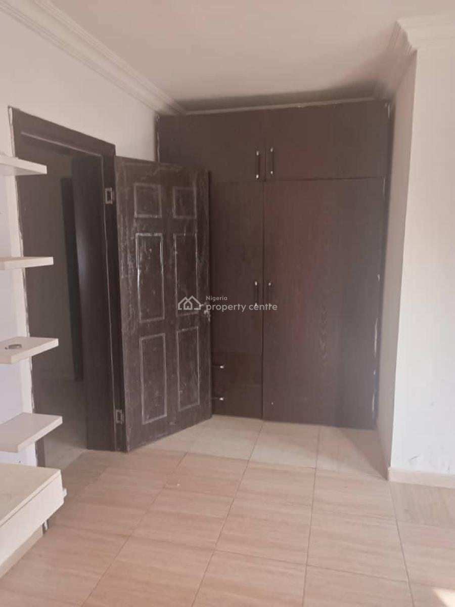 Spacious Room in a Shared Apartment, Igbo Efon, Lekki, Lagos, Igbo Efon, Lekki, Lagos, Self Contain (single Rooms) for Rent