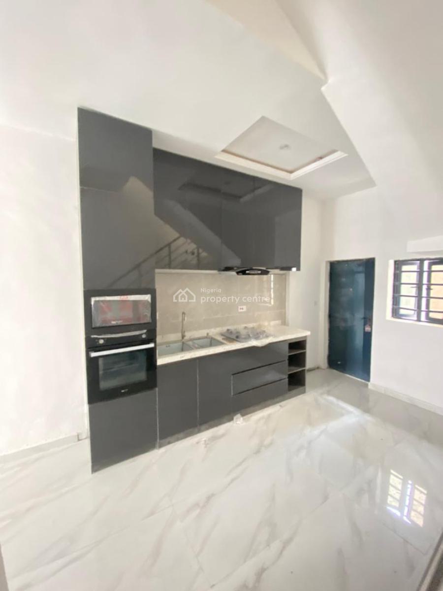 Brand New 2 Bedroom Terrace Duplex with Spacious Master Bedroom, Lekki Phase 1, Lekki, Lagos, Terraced Duplex for Rent