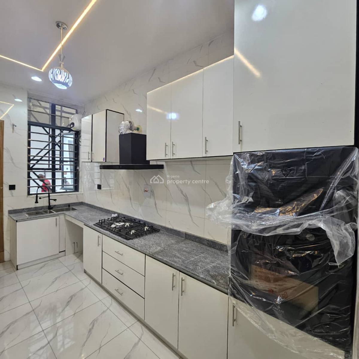 4 Bedroom Semi Detached, Off Ikota Ville Lekki Lagos, Ikota, Lekki, Lagos, Semi-detached Duplex for Sale