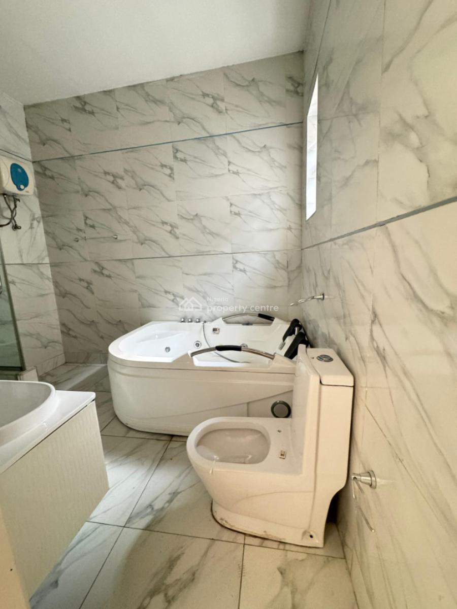 Renovated Luxury 4-bedroom Semi-detached Duplex, Oral Estate Lekki Lagos, Lekki, Lagos, Semi-detached Duplex for Rent