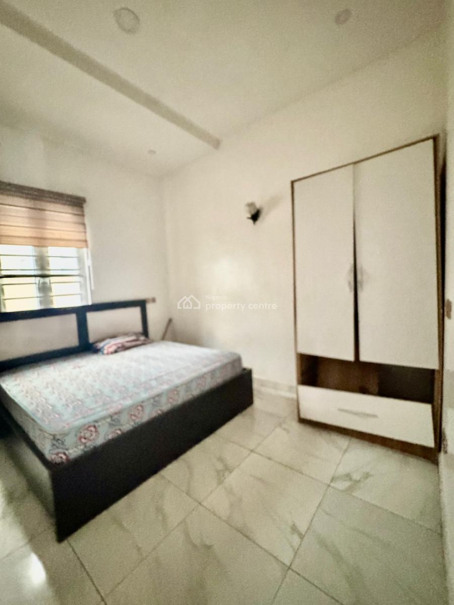 Renovated Luxury 4-bedroom Semi-detached Duplex, Oral Estate Lekki Lagos, Lekki, Lagos, Semi-detached Duplex for Rent