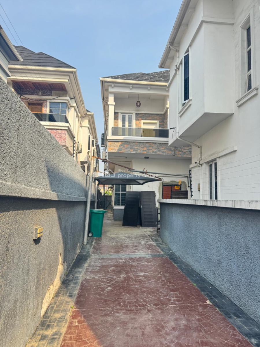Renovated Luxury 4-bedroom Semi-detached Duplex, Oral Estate Lekki Lagos, Lekki, Lagos, Semi-detached Duplex for Rent
