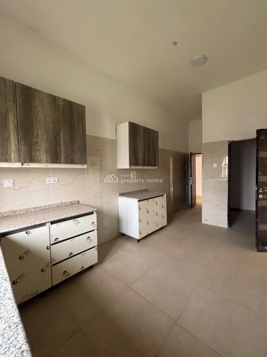 Neatly Built 3 Bedroom Apartment, Katampe (main), Katampe, Abuja, Flat / Apartment for Sale