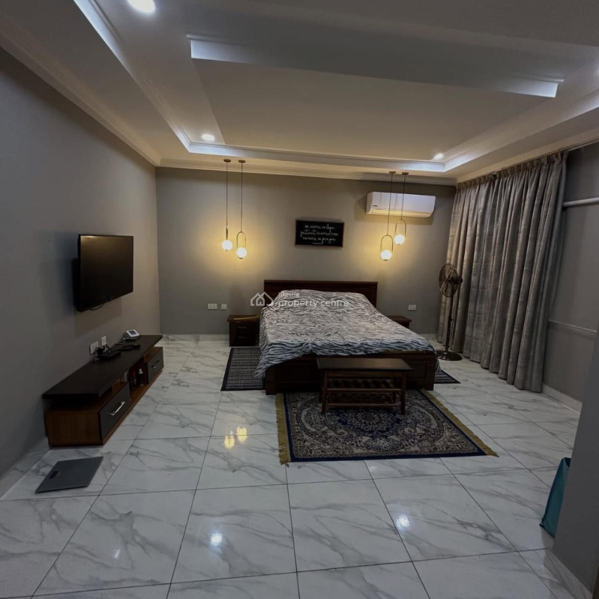 Neatly Furnished 4 Bedroom Terrace Duplex + Maids Room, Guzape District, Abuja, Terraced Duplex for Sale