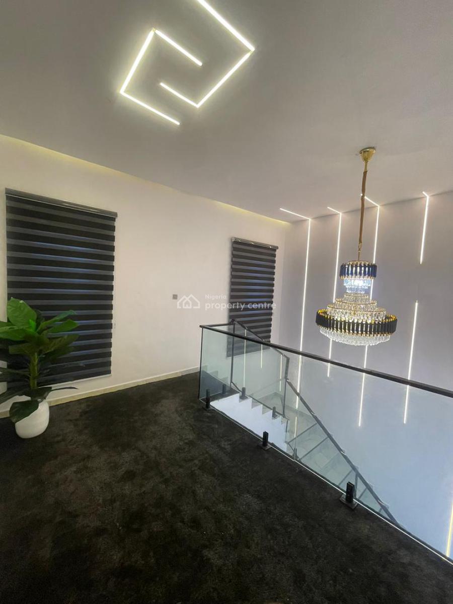 Spacious 5 Bedrooms Detached with Bq, Lekki Lagos, Ologolo, Lekki, Lagos, Detached Duplex for Rent