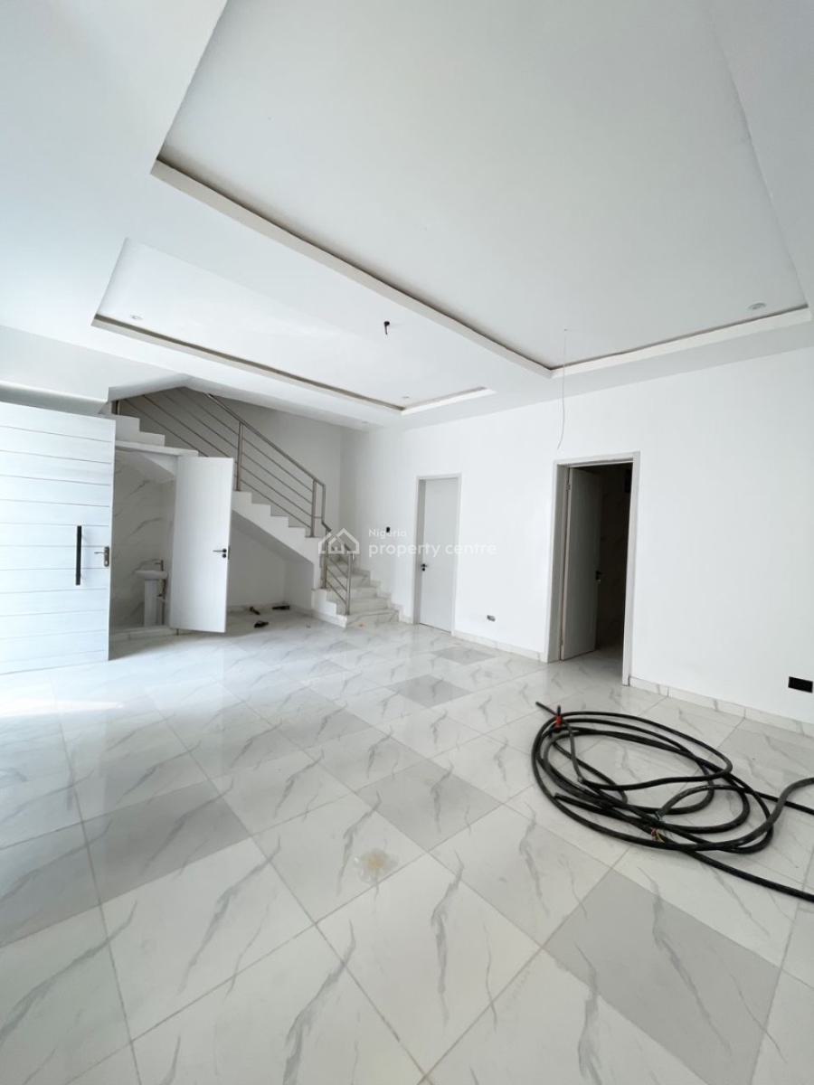 4 Bedroom Semi Detached Duplex with Bq, Ikota, Lekki, Lagos, Semi-detached Duplex for Sale