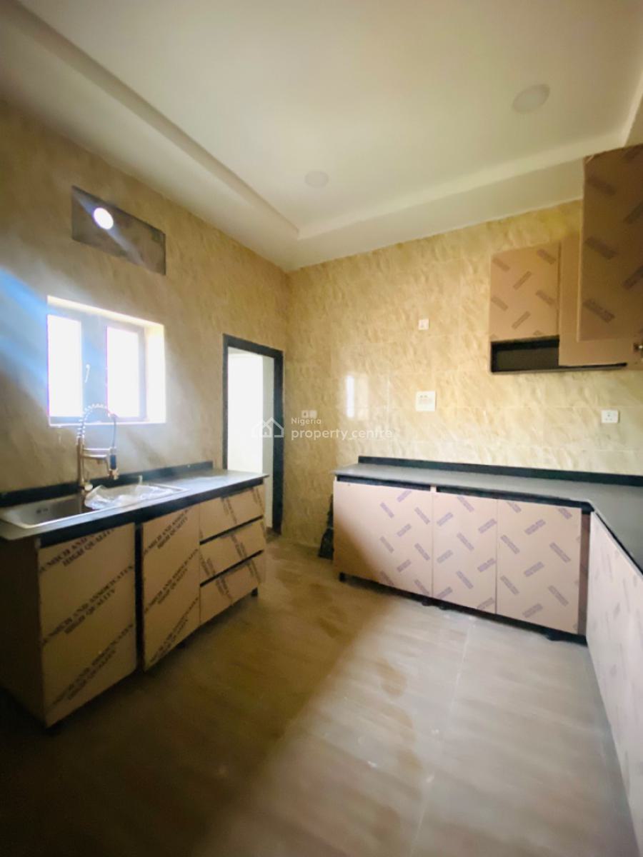 New Neatly Built 2 Bedroom Apartment, Jahi, Abuja, Flat / Apartment for Rent