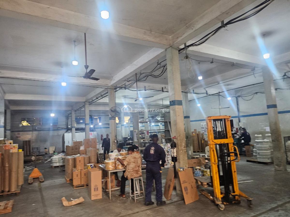 665 Sqm Warehouse, Ikeja, Lagos, Warehouse for Rent