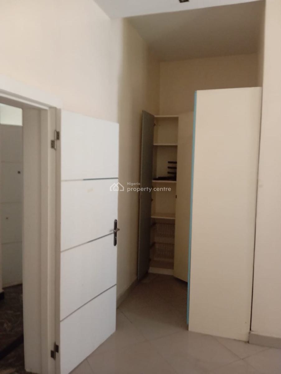 Standard and Spacious 5 Bedroom Detached Duplex + 2 Rooms Bq, Ikeja Gra, Ikeja, Lagos, House for Rent