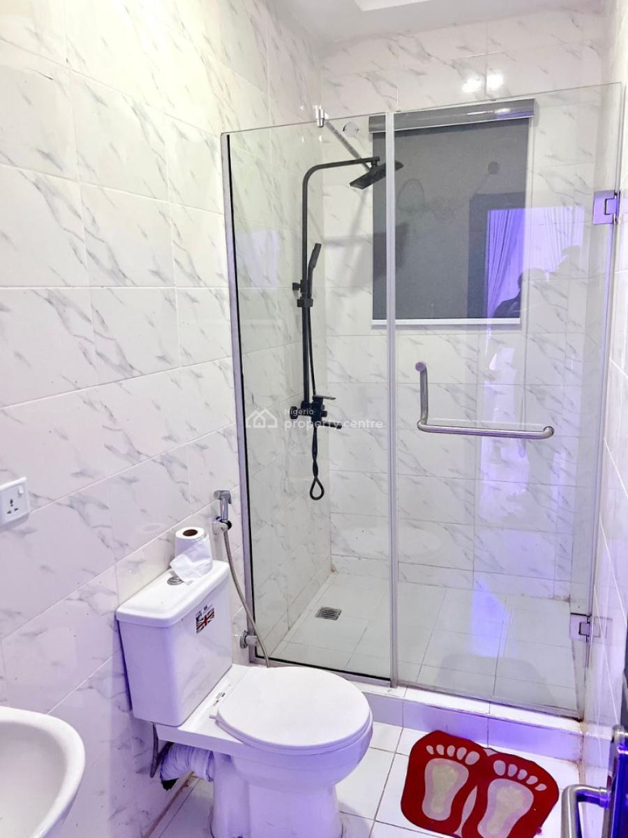 1 Bedroom Apartment with 2 Balconies, Ikate, Lekki, Lagos, Flat / Apartment for Rent