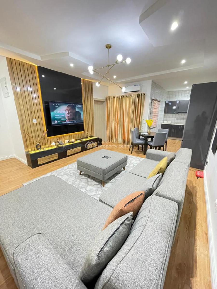 Cozy 1 Bedroom Apartment with Swimming Pool and Gym, Lekki Phase 1, Lekki, Lagos, Flat / Apartment for Rent