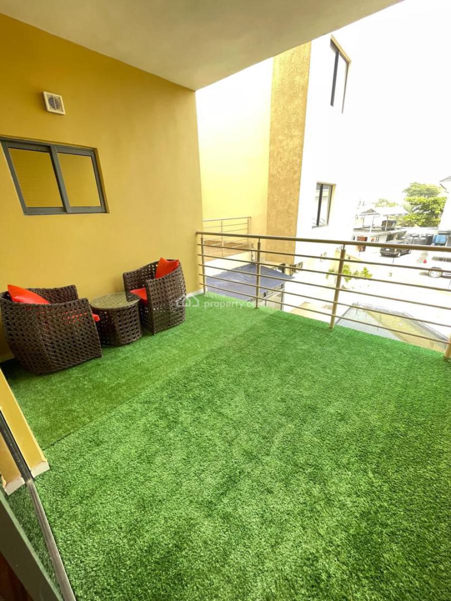 Cozy 1 Bedroom Apartment with Swimming Pool and Gym, Lekki Phase 1, Lekki, Lagos, Flat / Apartment for Rent