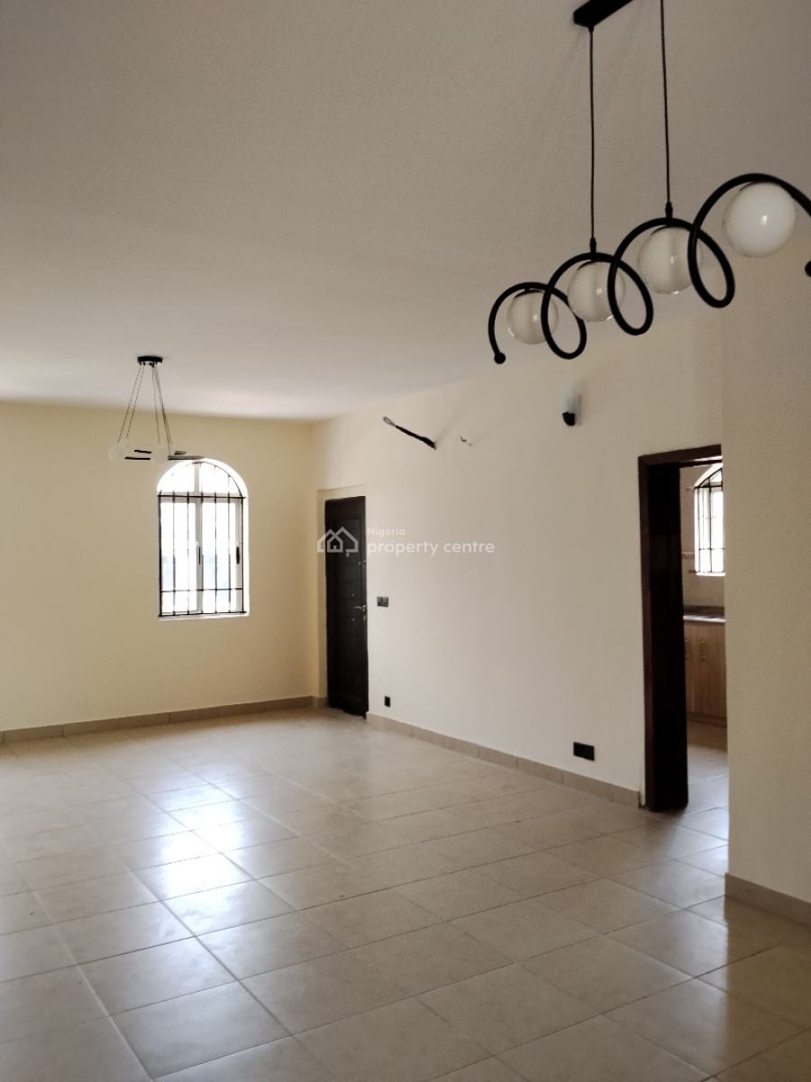 Three Bedrooms Terrace, Lekki Right, Lekki Phase 1, Lekki, Lagos, Flat / Apartment for Rent