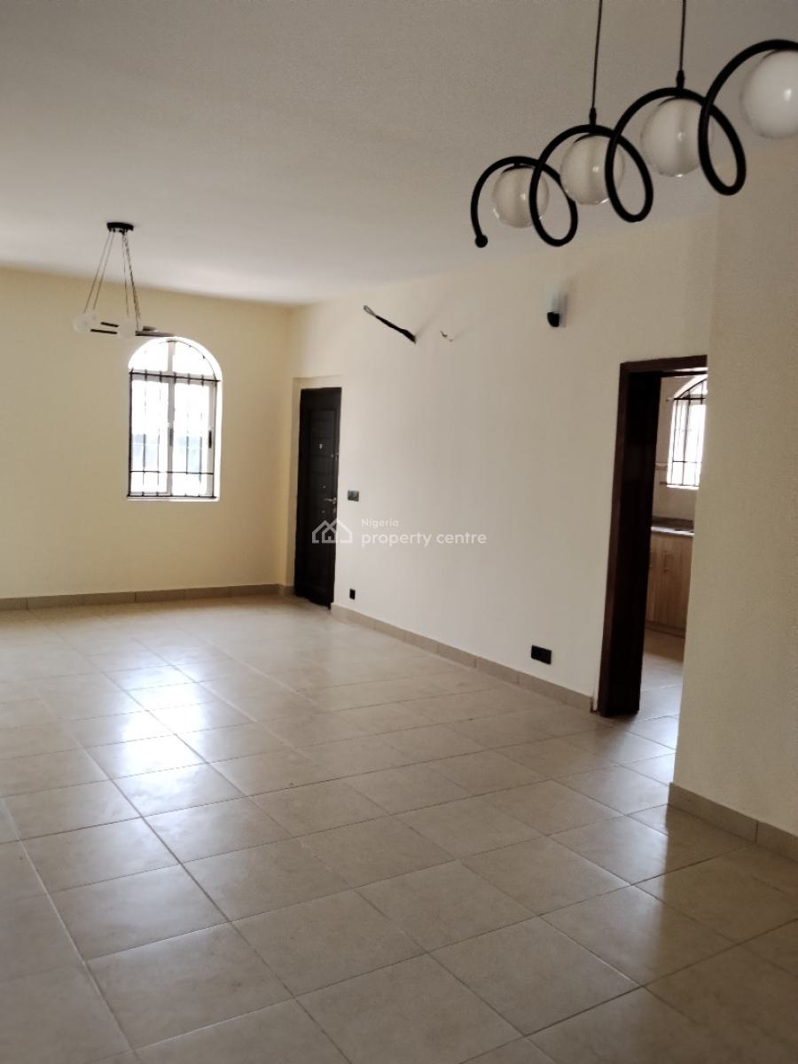 Three Bedrooms Terrace, Lekki Right, Lekki Phase 1, Lekki, Lagos, Flat / Apartment for Rent
