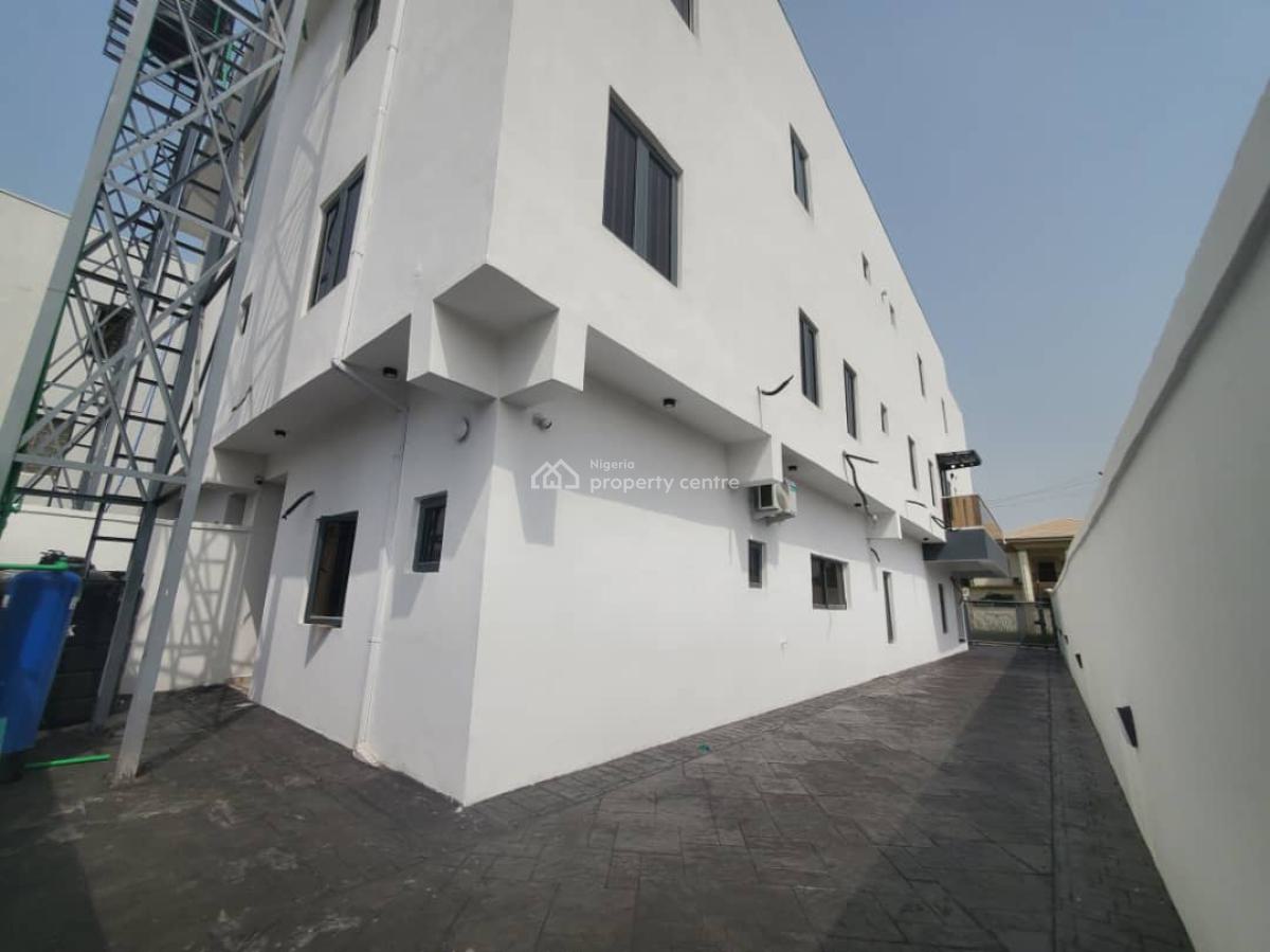 Luxury Newly Built 5 Bedroom Semi Detached House with Bq, Lekki Phase 1, Lekki, Lagos, Semi-detached Duplex for Rent