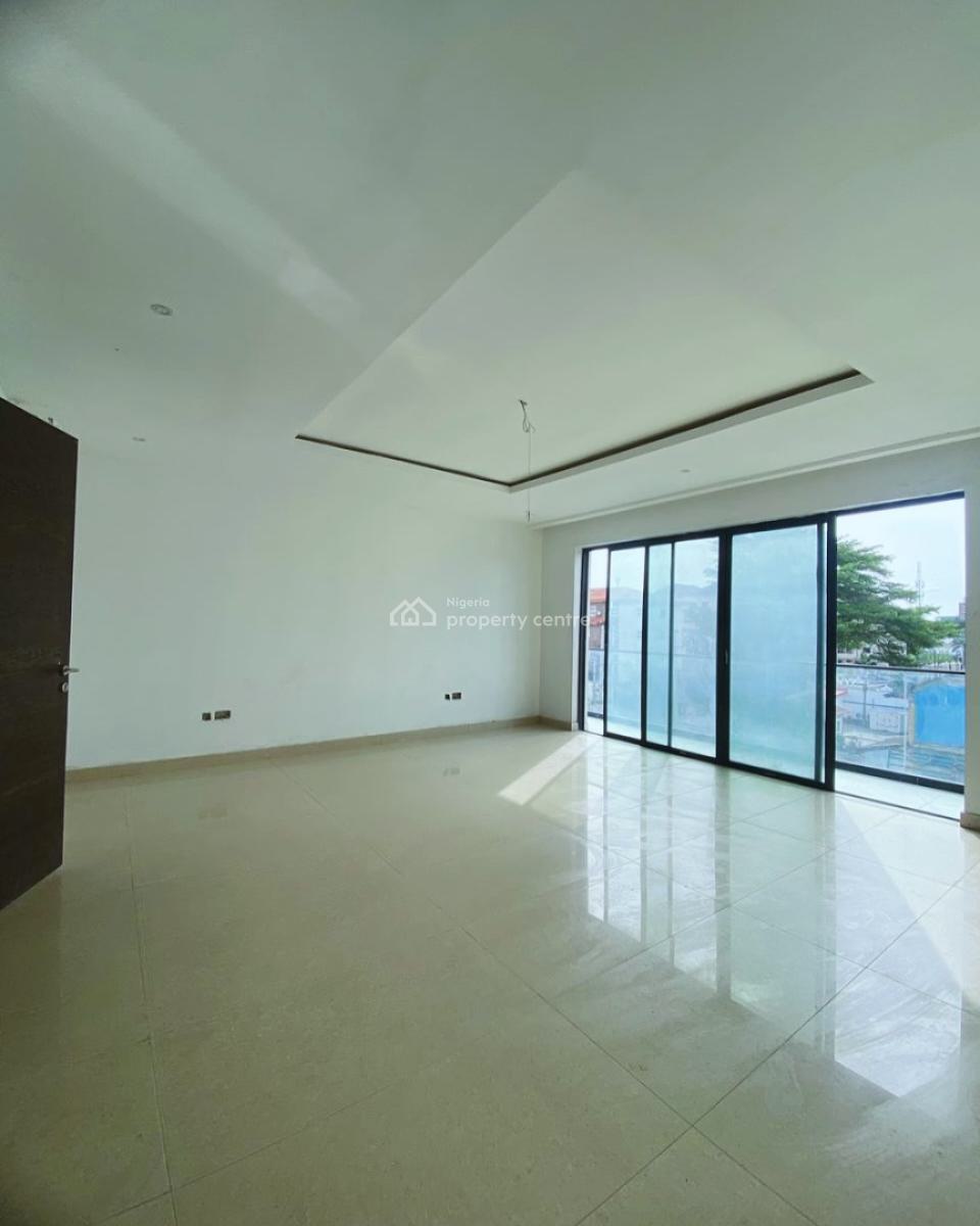 a Very Spacious Four Bedroom Teraced Duplex, Old Ikoyi, Ikoyi, Lagos, Terraced Duplex for Rent