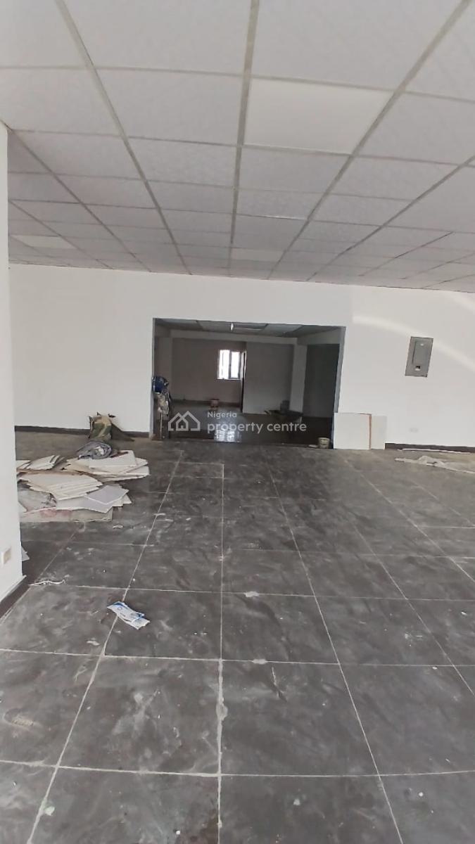 Luxury Newly Renovated Open Space on Commercial Road, Admiralty Way, Lekki Phase 1, Lekki, Lagos, Office Space for Rent