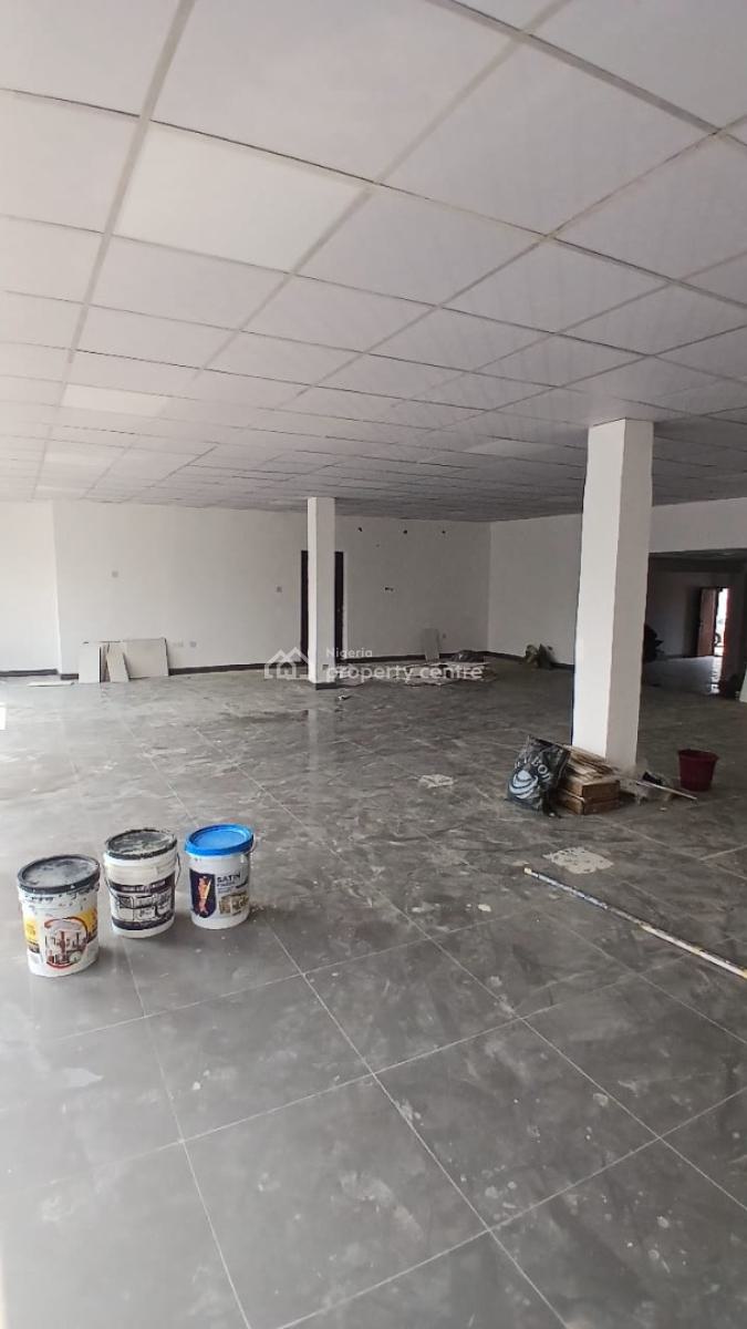 Luxury Newly Renovated Open Space on Commercial Road, Admiralty Way, Lekki Phase 1, Lekki, Lagos, Office Space for Rent
