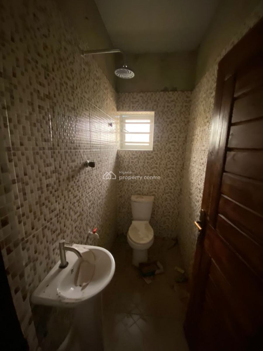 Executive 2bedrooms Luxury Apartment, Fountain Estate Oke-ira Nla Ado Road, Ajah, Lagos, Flat / Apartment for Rent