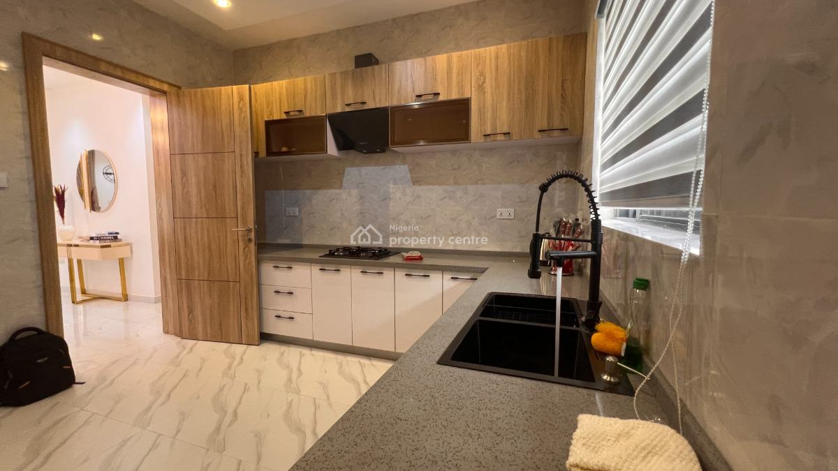 Luxury 3 Bedrooms Flats with City View, 53 Talabi Street.  Boet Estate., Adeniyi Jones, Ikeja, Lagos, Flat / Apartment Short Let