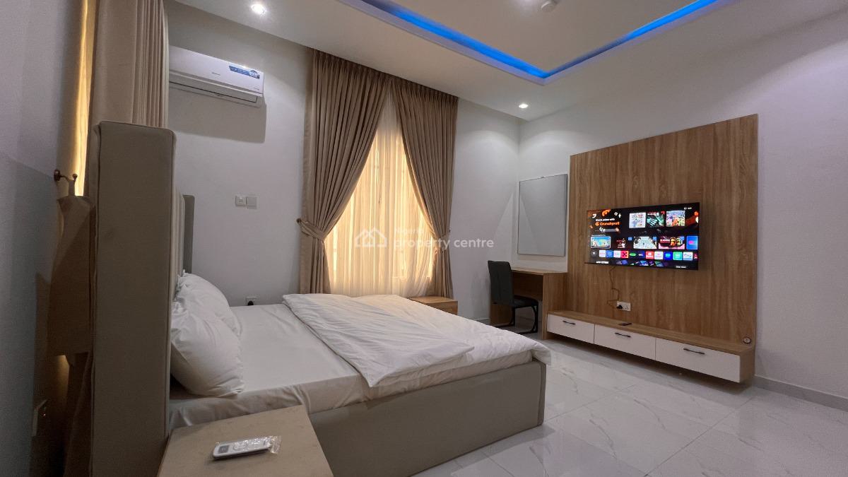 Luxury 3 Bedrooms Flats with City View, 53 Talabi Street.  Boet Estate., Adeniyi Jones, Ikeja, Lagos, Flat / Apartment Short Let