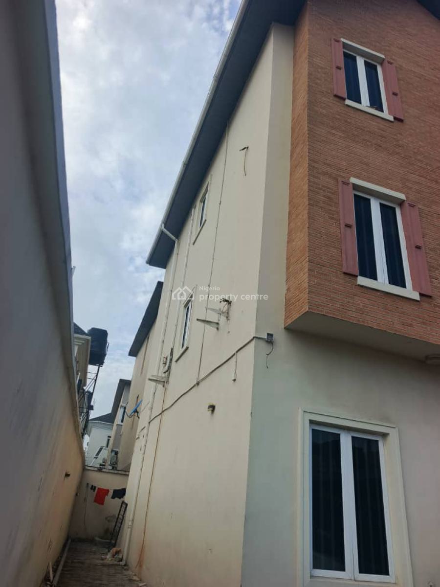 a Neatly Massively Built 4 Bedroom Terrace, Osapa, Lekki, Lagos, House for Rent