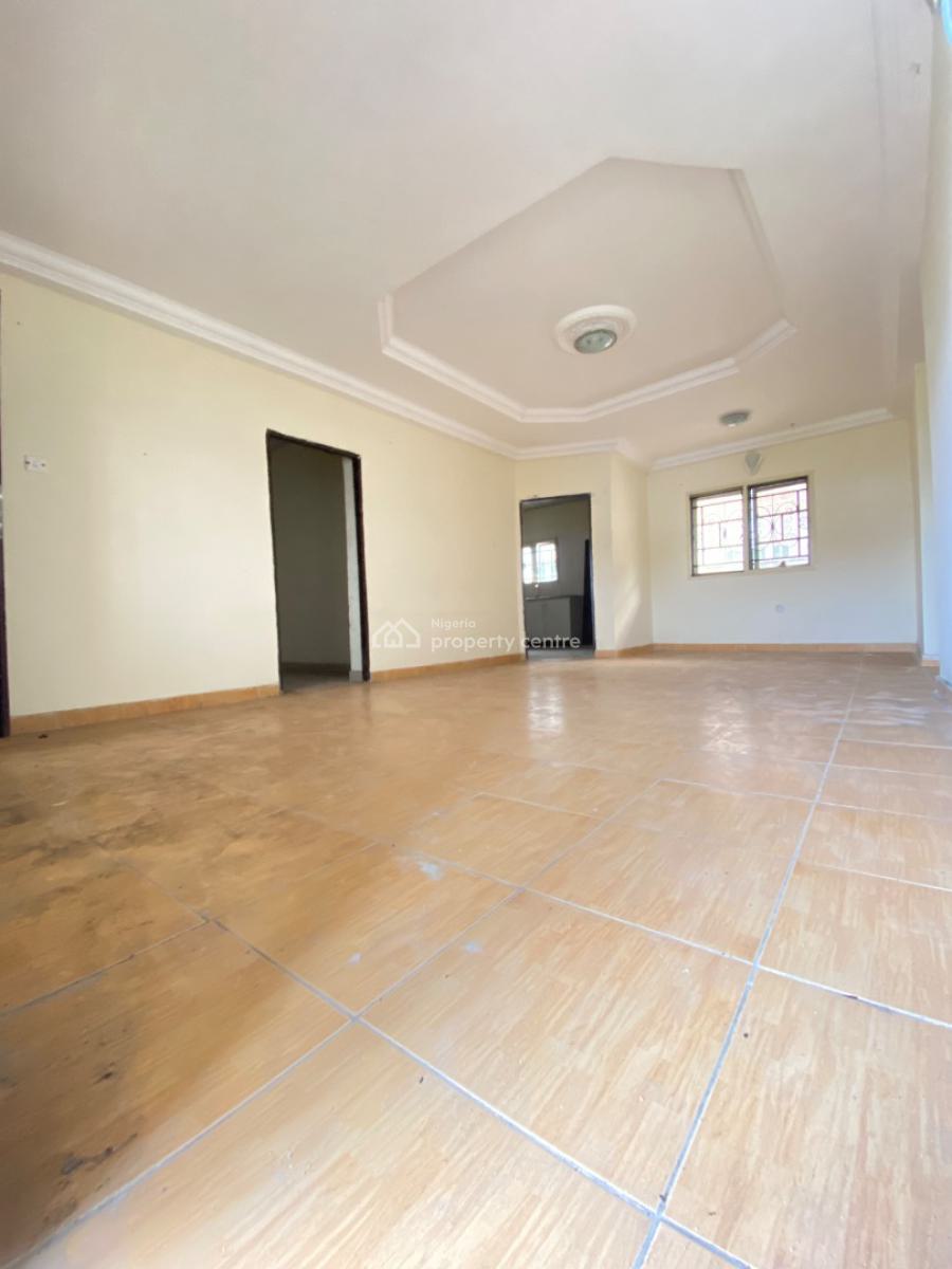 Well Renovated Spacious 3 Bedroom Flat, Ogombo, Ajah, Lagos, Flat / Apartment for Rent