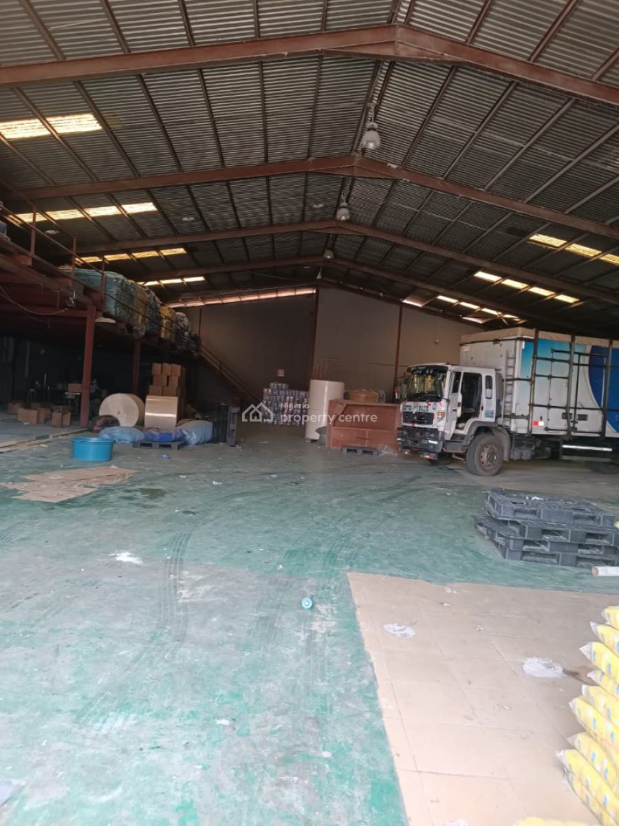 14,000 Sqft Self Compound Warehouse with Offices Available  for Lease, Ikeja, Lagos, Warehouse for Rent