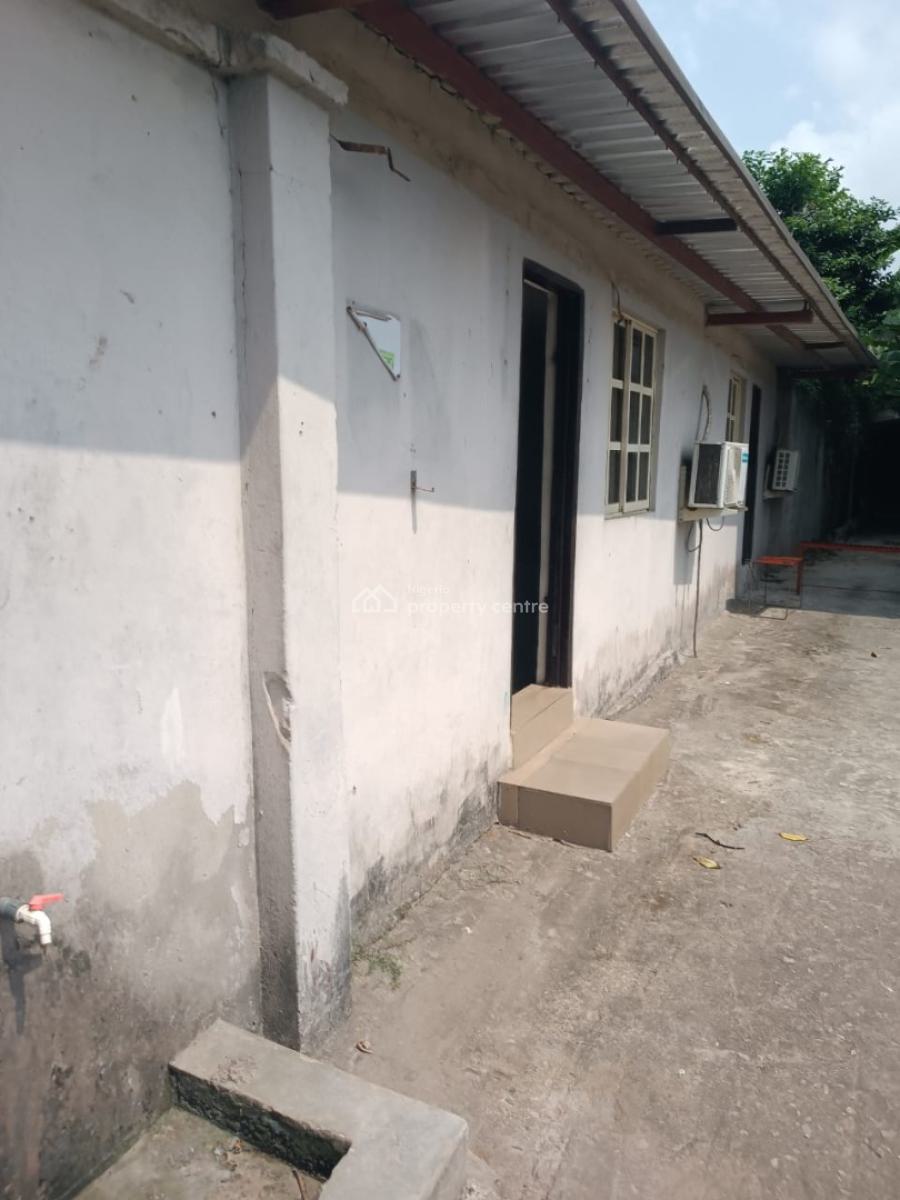 14,000 Sqft Self Compound Warehouse with Offices Available  for Lease, Ikeja, Lagos, Warehouse for Rent