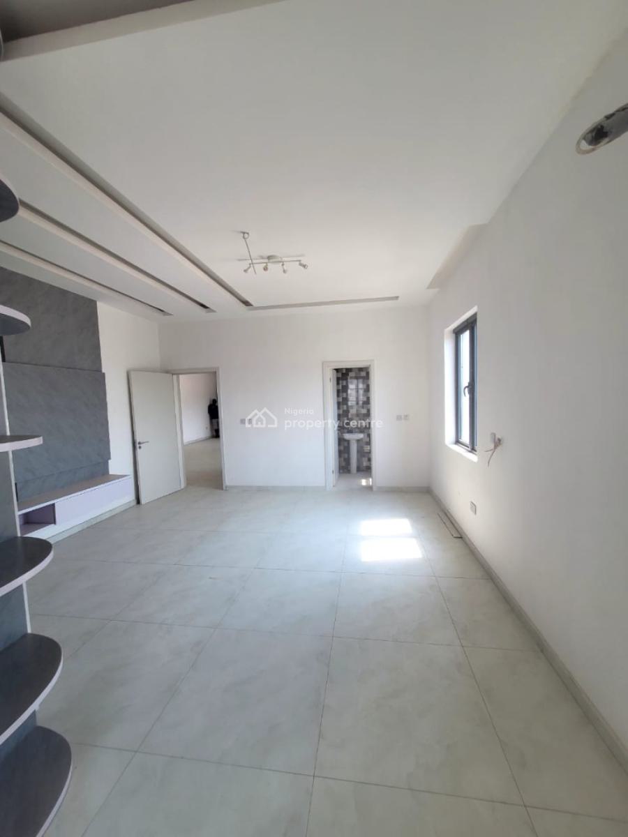 Serviced 2 Bedroom Flat in The 3rd Floor, Victoria Island (vi), Lagos, Flat / Apartment for Rent