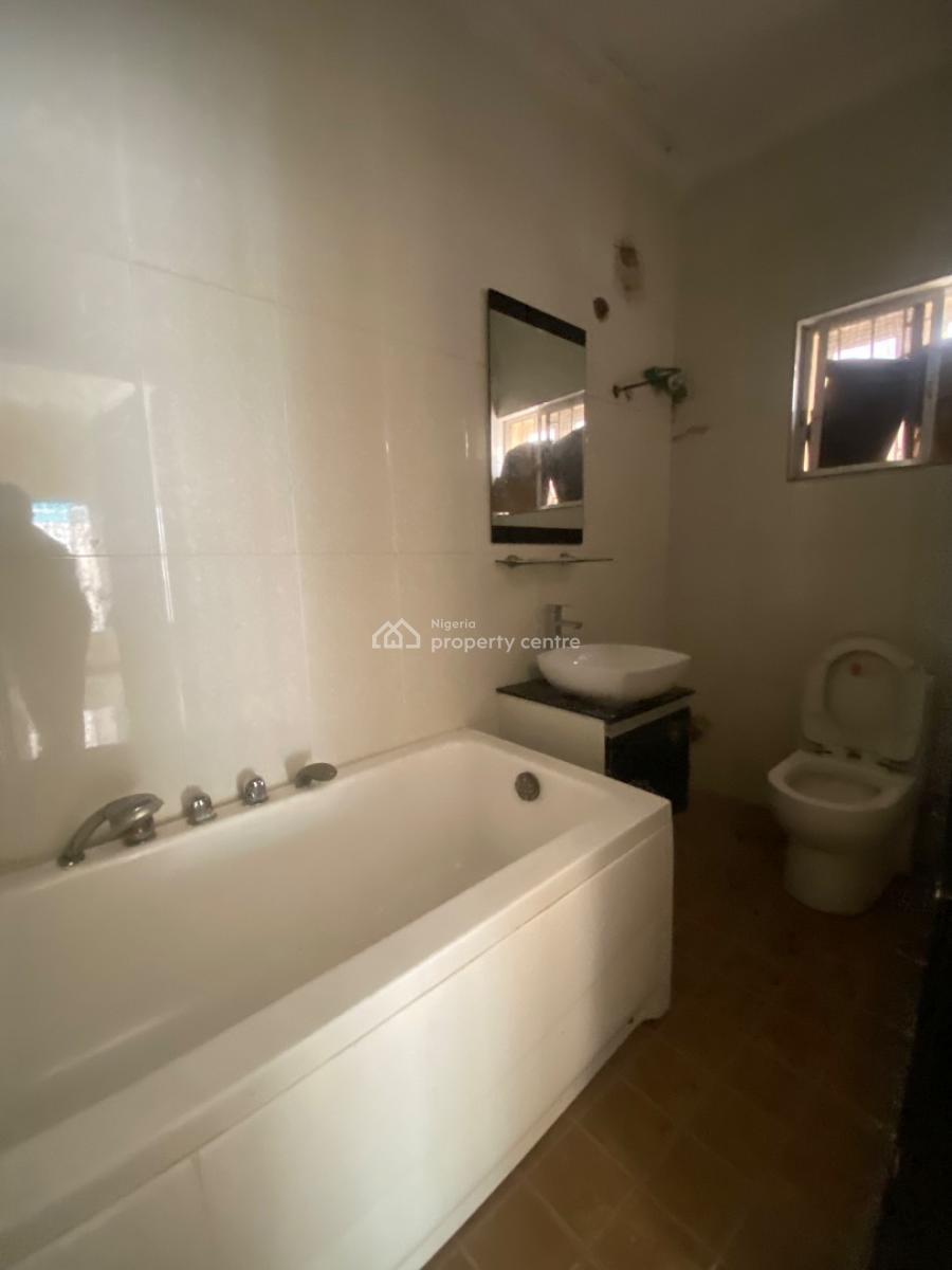 Spacious 3bedroom Apartment with a Spacious Bq, Osapa London, Lekki, Lagos, Osapa, Lekki, Lagos, Flat / Apartment for Rent
