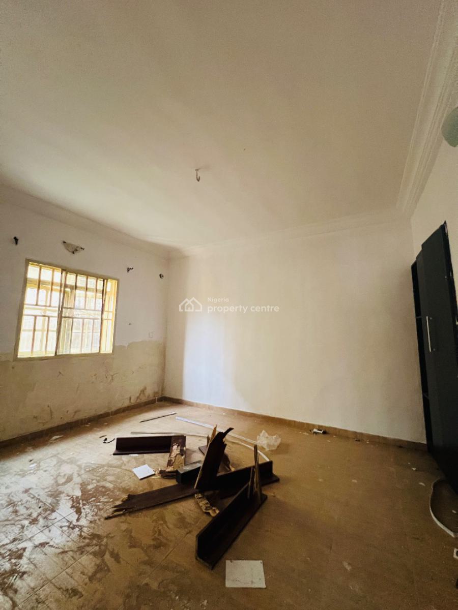 Standard Mini Flat in a Good Location, United Estate, Before Shoperight, Sangotedo, Ajah, Lagos, Mini Flat (room and Parlour) for Rent