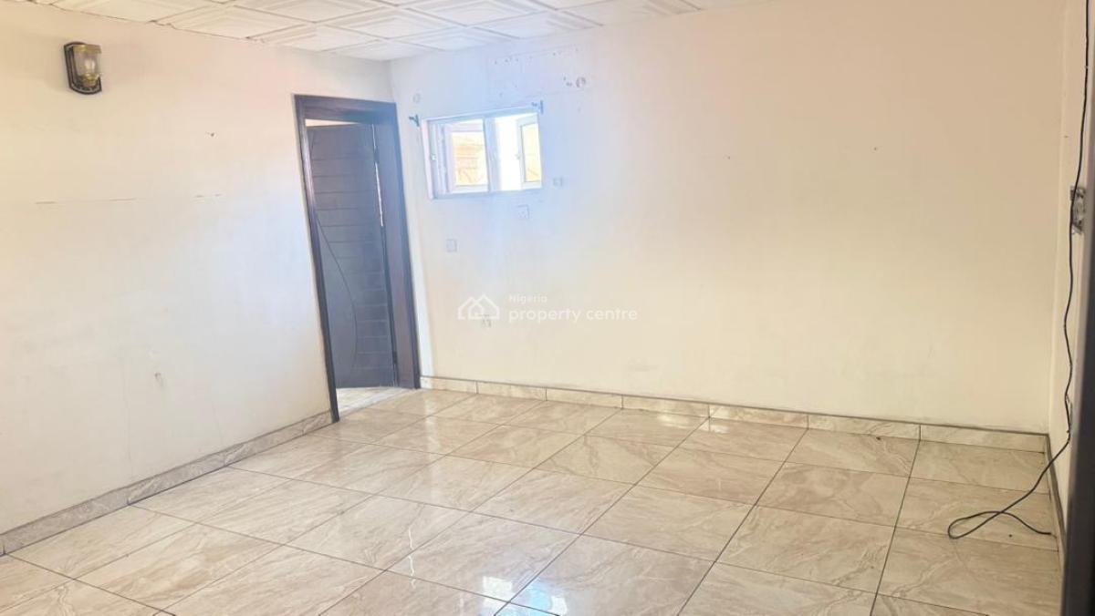 Specious 1-bedroom Flat in a Convenient Lekki Location, Harmony Crescent, Agungi, Lekki, Lagos, Mini Flat (room and Parlour) for Rent