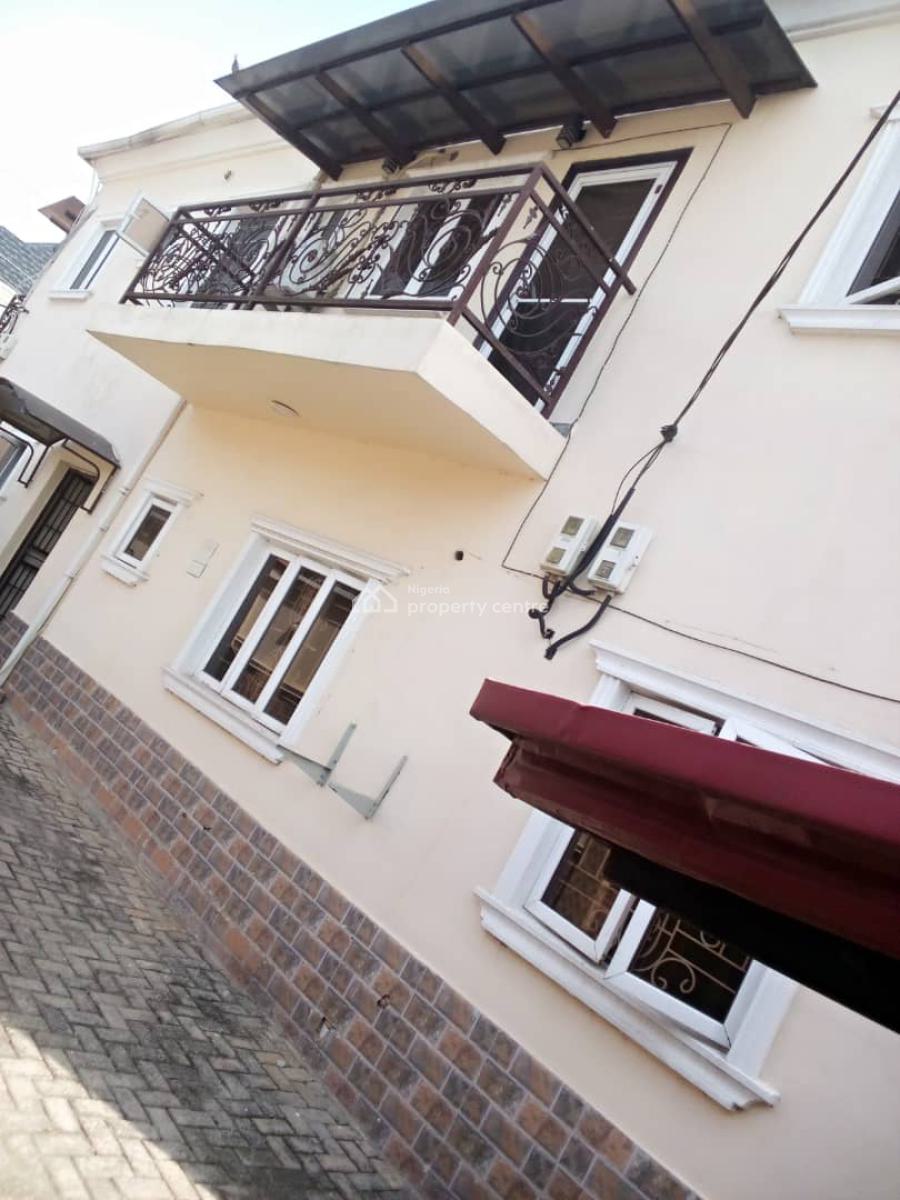Nice 2 Bedroom, Ikeja, Lagos, Flat / Apartment for Rent