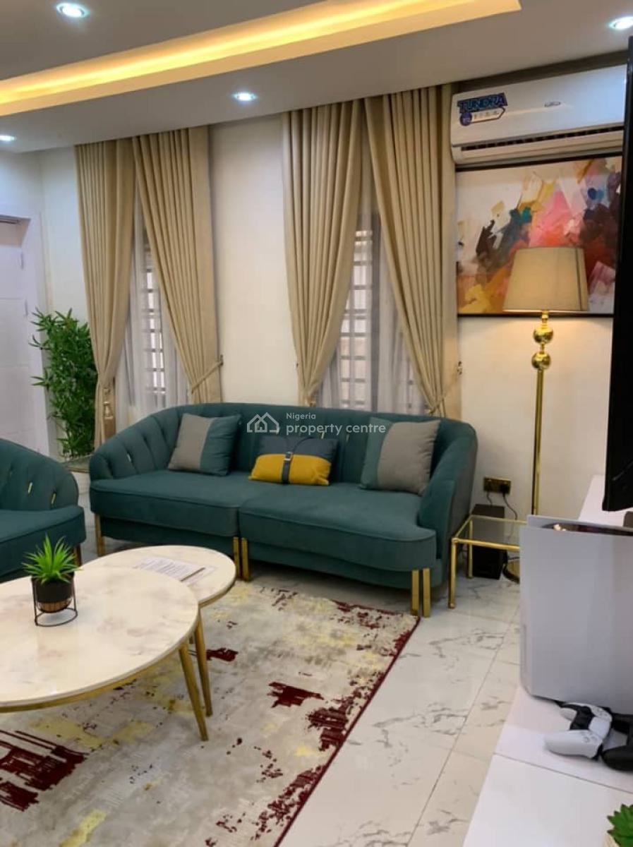 Colourful 2 Bedroom Apartment with Ps5 & Mini Pool, Allen, Ikeja, Lagos, Flat / Apartment Short Let