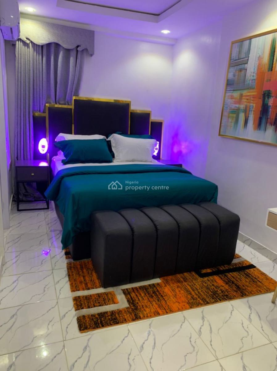 Colourful 2 Bedroom Apartment with Ps5 & Mini Pool, Allen, Ikeja, Lagos, Flat / Apartment Short Let