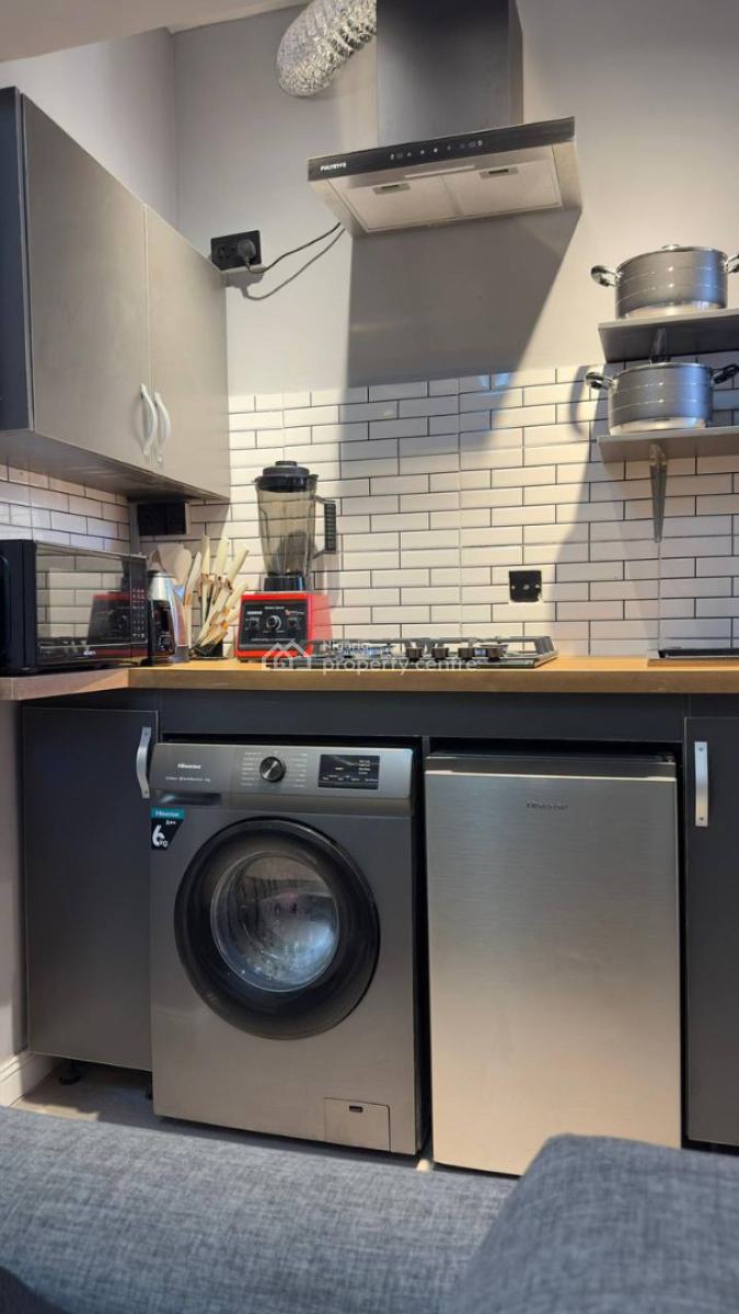 Luxury and Fully Furnished One Bedroom Apartment for Short Stay, Onike, Yaba, Lagos, Mini Flat (room and Parlour) Short Let