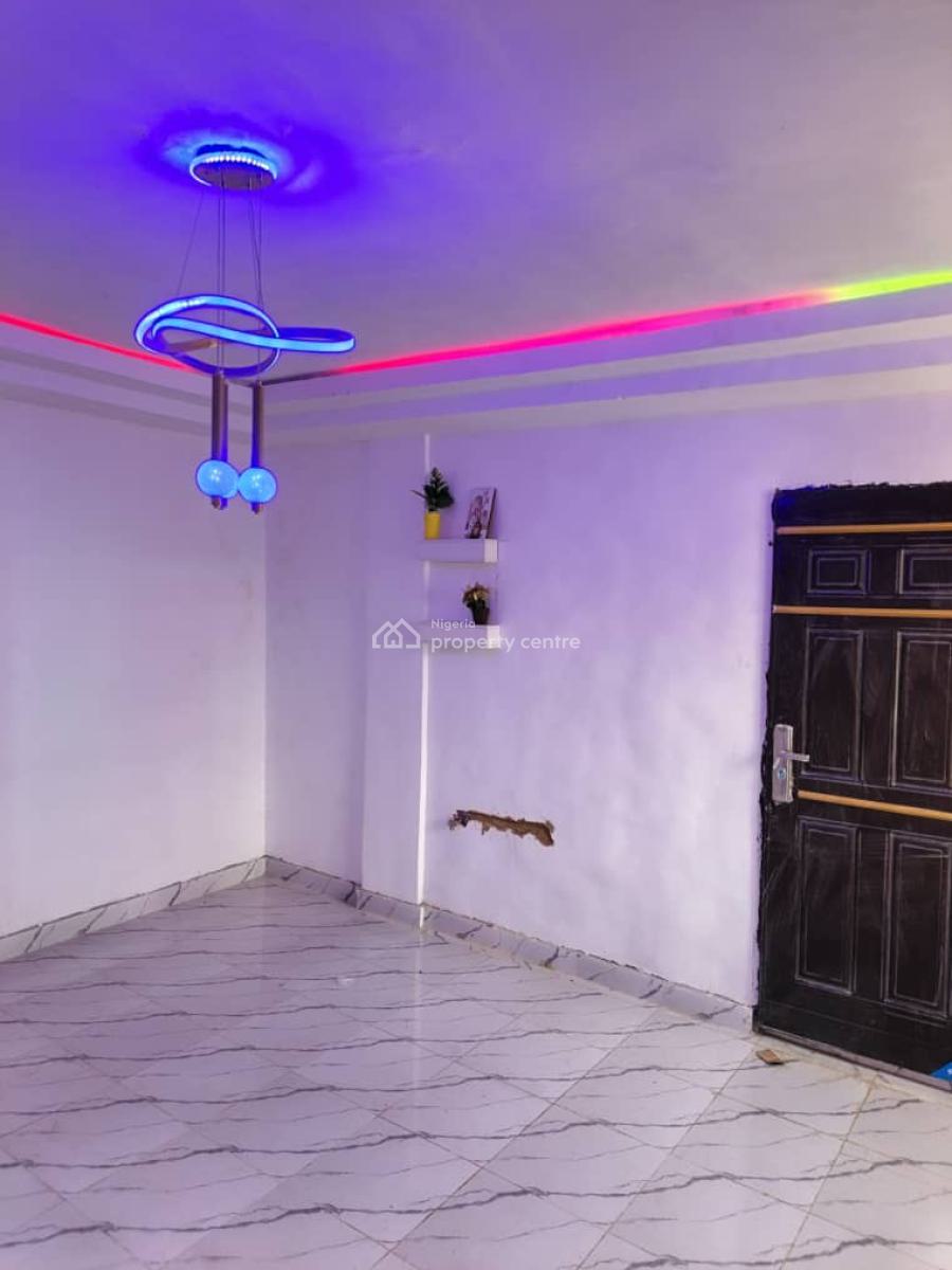 Newly Renovated Standard Room Self Upstairs with a Wardrobe and a Kitchen, Alapere, Ketu, Lagos, Self Contain (single Rooms) for Rent