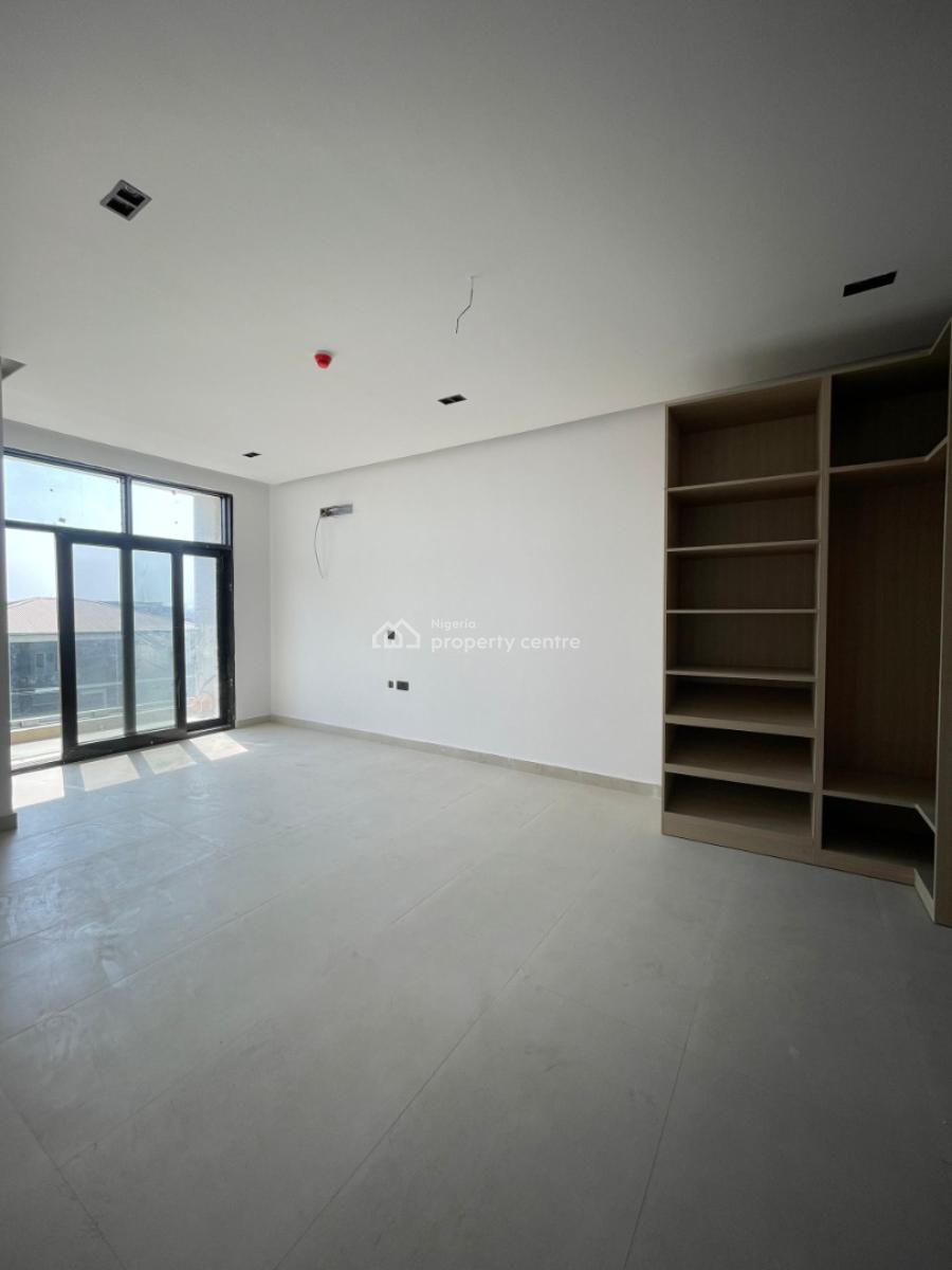 Luxury 2 Bedroom Apartment with Swimming Pool, Lekki Phase 1, Lekki, Lagos, Flat / Apartment for Sale