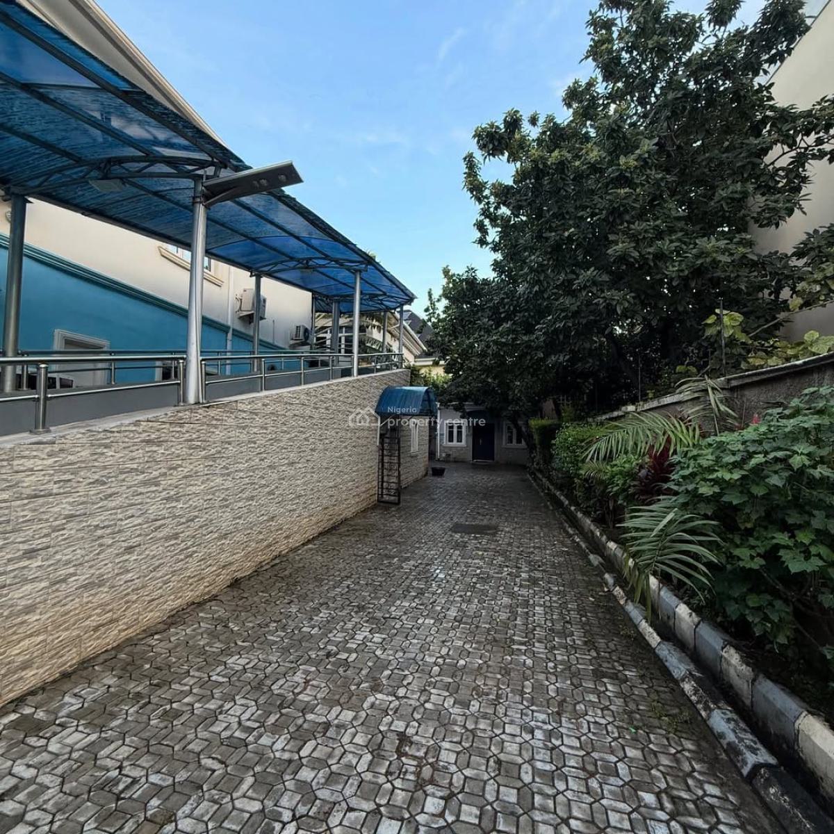 Neatly Used 5 Bedroom Duplex, Maitama District, Abuja, Detached Duplex for Sale