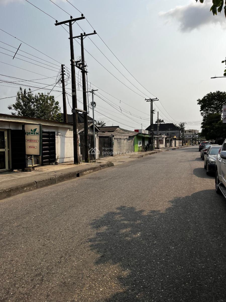 Mixed Used Bungalow on a Full Plot of Land, Bode Thomas, Surulere, Lagos, Detached Bungalow for Sale