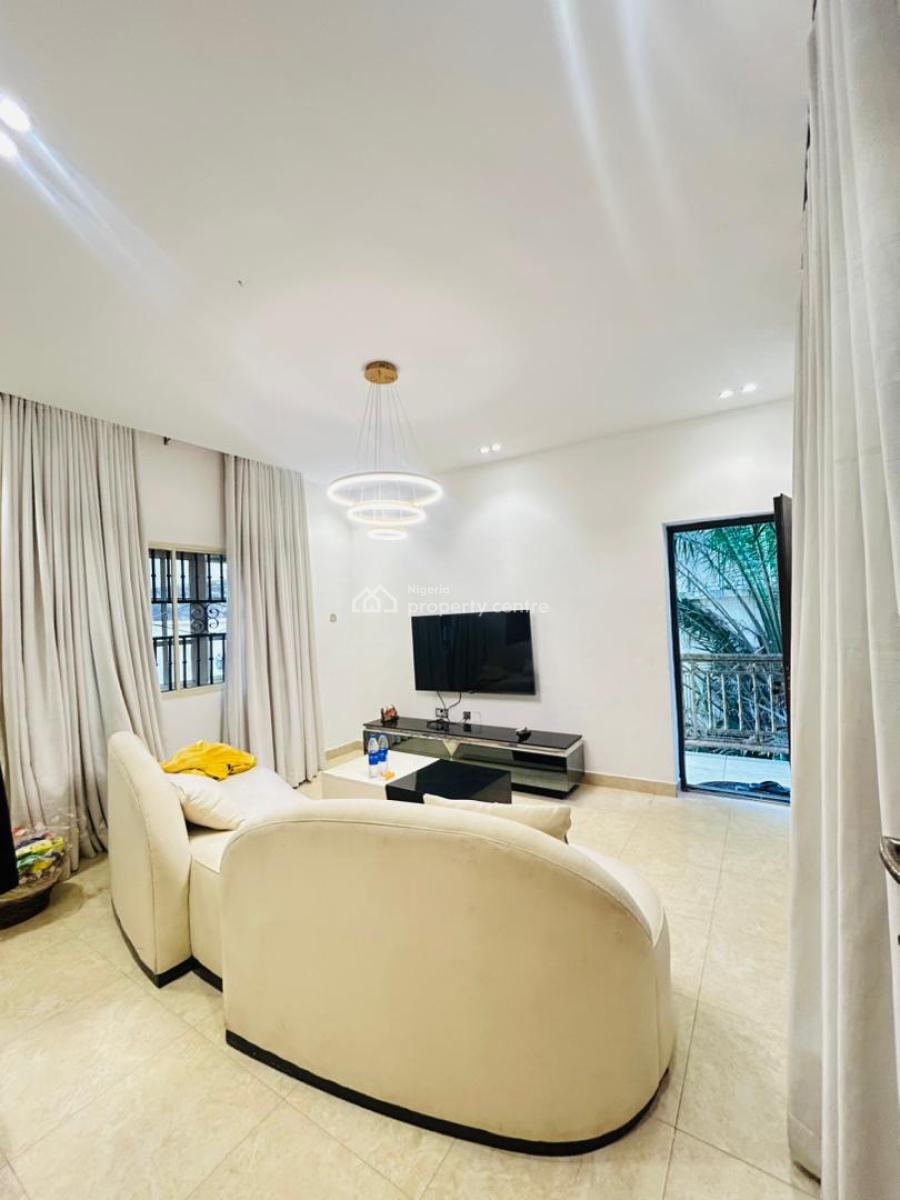 Newly Built Furnished 1bedroom Apartment, Swimming, Inverter Serviced, Lekki Phase 1, Lekki, Lagos, Mini Flat (room and Parlour) for Rent