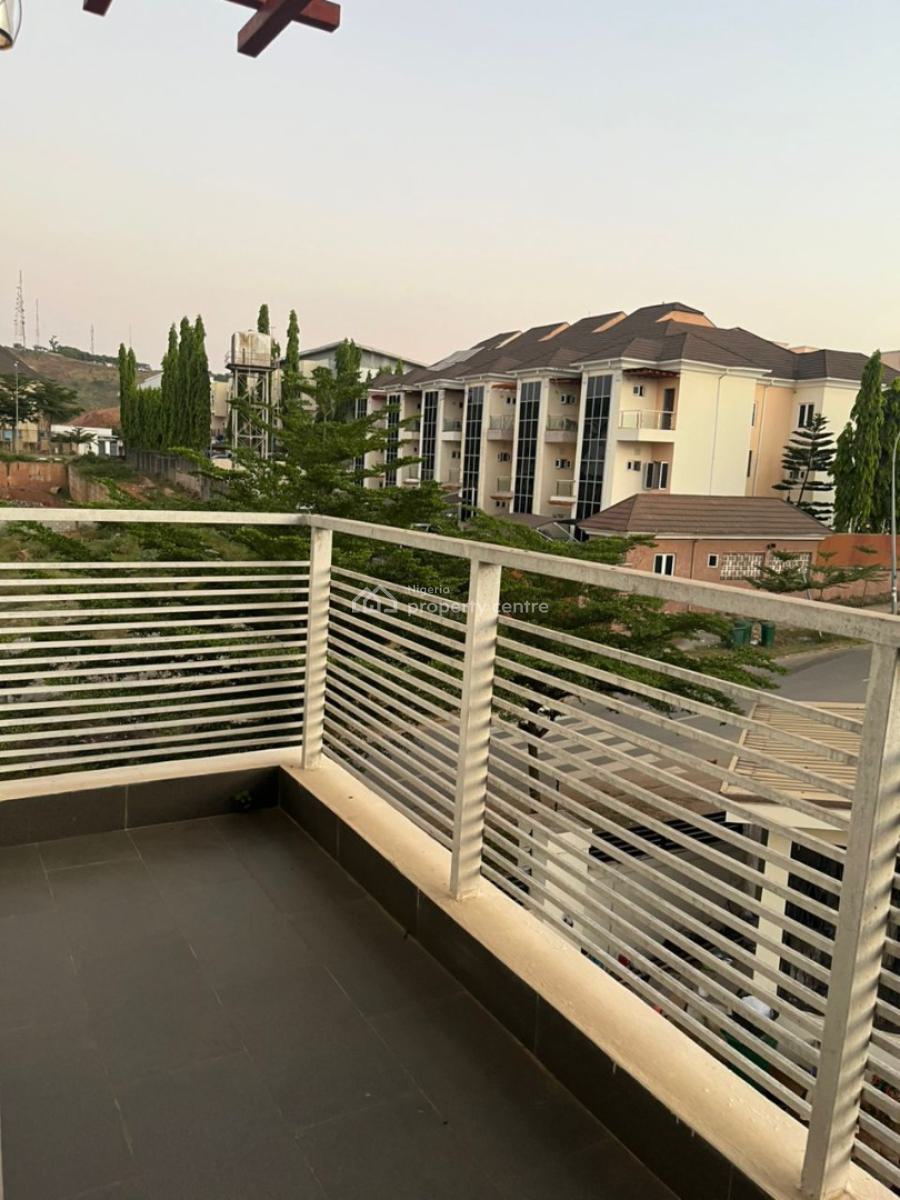 Luxury 4 Bedroom Terrace Duplex, Guzape District, Abuja, House Short Let