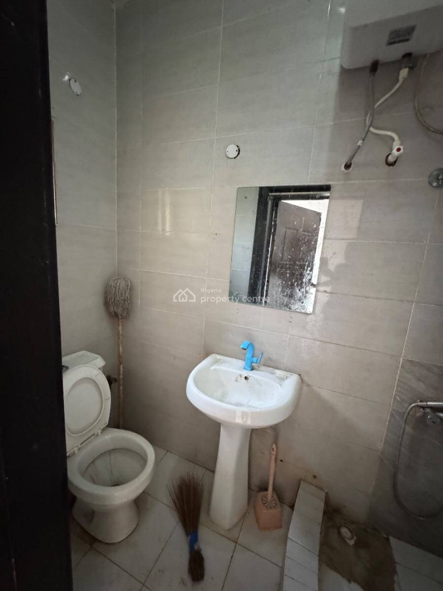 Self Contain, Osapa, Lekki, Lagos, Self Contain (single Rooms) for Rent